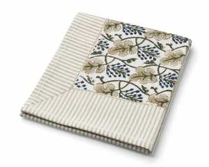 Nappe de table réutilisable et lavable en coton 100% à imprimé floral bleu, décoration de table pour la maison, les mariages et les fêtes - Product Image 1