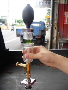 Kit de testeur de fuite de Combustion CO2 joint de tête outil de détection de bloc de radiateur système de refroidissement automobile outils d'atelier automobile - Product Image 2