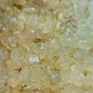 หินควอตซ์ธรรมชาติบำบัดสำหรับทำเครื่องประดับ - Product Image 3