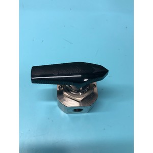 Válvula de Bola de 4 Vías SWAGELOK SS-43YF2-125, 2500 PSI - Equipo y Piezas de Semiconductores de Confianza de Marca Global - Product Image 1