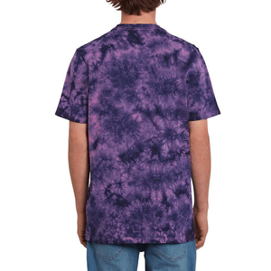 เสื้อยืดแขนสั้นผู้ชายสีแดงดำลายมัดย้อม คอกลม ทรงลำลอง ยาวพิเศษ ผ้าถัก ทรงปกติ - Product Image 3