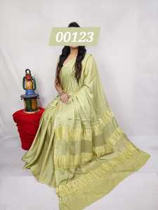 Sari en pure soie modale teinte unie avec trois Lagdi Patta Pallu, collection traditionnelle pour festivals, mariages et fêtes - Product Image 4