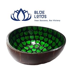 MÁS VENDIDO Tazón de Coco con Mosaico de Perlas Hecho a Mano en Vietnam, Ecológico, Diseño Clásico, Apto para Lavavajillas, para Decoración del Hogar, Venta al Por Mayor - Product Image 1