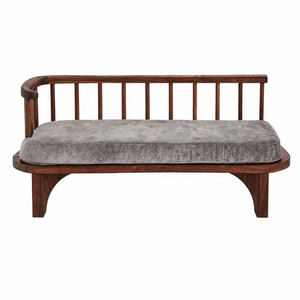 Sofá cama de lujo de madera de teca con patas de panel arqueado y respaldo curvo con diseño de espiga - Product Image 1