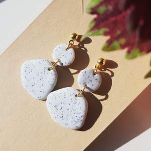 Pendientes de Resina Ligeros Hechos a Mano con Acabado Liso, Diseño Moderno, Calidad Duradera, Joyería de Moda, Accesorios de Cristal RR - Product Image 6