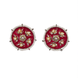 Boucles d'oreilles clous en alliage de cuivre plaqué rhodium avec pierres Kundan et Meenakari, imitation perle - Prêtes à offrir - Product Image 2