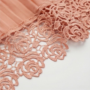 Nuevo Diseño de Pañuelo de Seda con Borlas de Chifón, Pañuelo Musulmán con Estampado Floral de Rosas, Suave, Premium, Transpirable, Elegante y Estiloso - Product Image 6