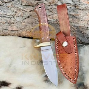 Couteau de chasse artisanal de haute qualité, manche en bois, acier Damas, couteau de camping pour la survie en milieu sauvage - Product Image 6