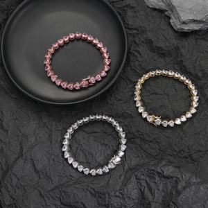 Pulsera de tenis con corazón completo, rosa dulce, cadena de muñeca femenina, pulsera con corte de corazón en tres colores, rosa suave, a la moda - Product Image 3