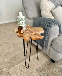 Rustic <b>Epoxy</b> Log <b>Table</b> Live Edge <b>Epoxy</b> Log Side <b>Table</b> Natural Wood Log Accent <b>Table</b> <b>Epoxy</b> <b>Resin</b> Log End <b>Table</b> Handmade Wood Log - Product Image 4