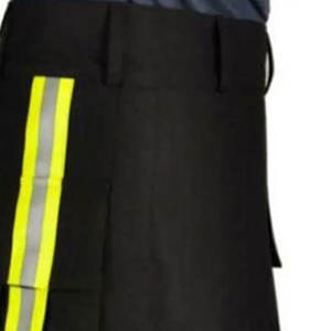 Kilt de Bombero Escocés con Reflectores Visibles y Bolsillos Cargo Modernos - Product Image 4