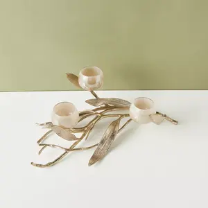 Support de Bougie Chauffe-Plat en Verre et Métal Premium - Résistant à la Chaleur, Écologique, Décoration d'Intérieur pour Noël, Équilibre entre Robustesse et Raffinement - Product Image 5