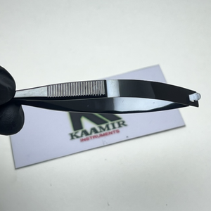 Ciseaux droits à ressort noir mat de qualité supérieure pour sourcils, cuticules et peaux mortes, marque privée, vente en gros - Product Image 2