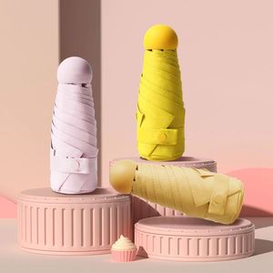 Parapluie manuel à cinq plis, résistant au soleil et à la pluie, avec boîte de rangement, vente en gros - Product Image 2