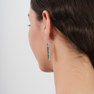 Boucles d'oreilles pendantes en argent sterling 925 de haute qualité, faites à la main, 100 % authentiques, avec pierre précieuse saphir bleu pour femmes - Product Image 4