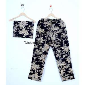 Ensemble de pyjama en coton indien imprimé à la main, vêtements de nuit élégants et tendance pour femmes, respirant, 100% coton pour l'été/le printemps - Product Image 2