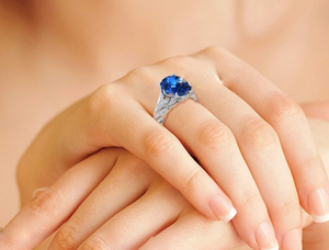 Glamorous 925 Sterling Silver Big Blue Gemstone <b>Ring</b> Sparkling <b>CZ</b> Side Detail Women Party Wear <b>Ring</b> - Product Image 4