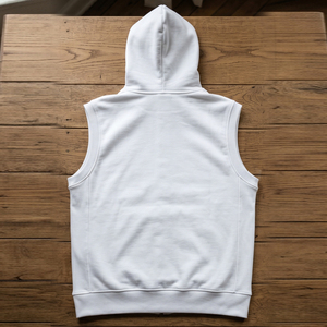 Haut à capuche sans manches pour homme Regal avec poche avant, coupe ajustée, style décontracté - Product Image 4