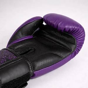Guantes de Boxeo de Cuero Negro y Morado de Alta Calidad, Guantes de Entrenamiento Personalizados, Guantes de Sparring OEM con Soporte Fuerte para la Muñeca, Logotipo Personalizado LOGRO - Product Image 4