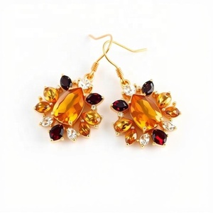 Pendientes rectangulares de lágrima de Zirconia cúbica de Plata de Ley 925 al por mayor, joyería de moda chapada en oro para fiestas - Product Image 2