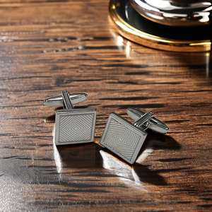Camisas de boda de primera calidad para hombre, regalo de aniversario de fiesta de moda del proveedor superior, gemelos esmaltados de latón sin níquel para compromiso - Product Image 1