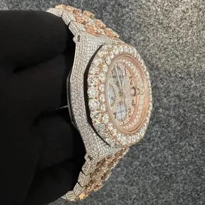 Reloj de Lujo Personalizado para Hombre con Diamantes Moissanite Mecánicos y Esfera Numérica para Bodas y Fiestas - Product Image 2