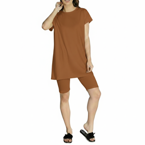 Ensemble 2 pièces décontracté haut de gamme personnalisé en tricot patchwork rayé respirant et écologique en Spandex et Polyester : T-shirt long et short - Product Image 5