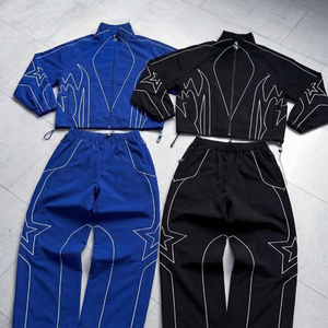 <span class=keywords><strong>ชุด</strong></span>เซ็ตเสื้อแจ็คเก็ตและกางเกงจ็อกเกอร์ผ้าไนลอนแบบสั่งทำพิเศษ น้ำหนักเบา เหมาะสำหรับเดินป่า สตรีทแวร์ ทรงโค้งตรง แห้งเร็ว <span class=keywords><strong>ชุด</strong></span>ออกกำลังกายสองชิ้น - Product Image 2