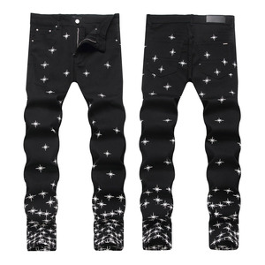 Jeans en denim slim pour hommes, coupe ajustée, délavé clair, en coton extensible, décontracté, personnalisable OEM - Product Image 1
