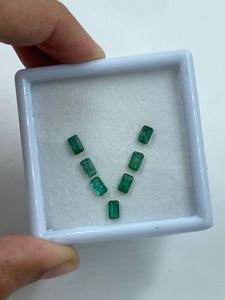 พลอยมรกตธรรมชาติคุณภาพดีที่สุดจากแซมเบีย รูปทรงสี่เหลี่ยมผืนผ้า น้ำหนัก 1.96 กะรัต ขนาด 3x5 มม. จี้ห้อยคอ เครื่องประดับชั้นดี ขายส่ง - Product Image 2