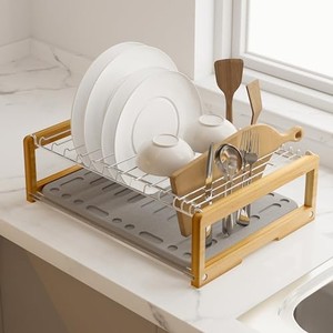 Distributeur de papier toilette vertical en bambou traditionnel chinois Aqdus Saleem - Écologique, fait main et durable - Product Image 4