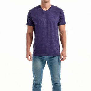 Esta camiseta de algodón para hombre de marca privada está diseñada para el suministro global con opciones de logotipo personalizado para tiendas mayoristas. - Product Image 6