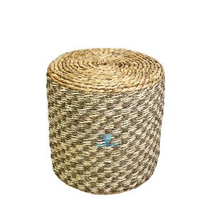 Pouf en jacinthe d'eau au design signature, ottoman tressé naturel, siège décoratif, fournisseur en gros du Vietnam - Product Image 1
