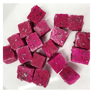 Fruta del Dragón Roja Congelada IQF hecha con trozos naturales de fruta del dragón para preparar batidos, como adorno para postres, origen Vietnam. - Product Image 1