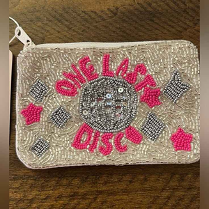 Monedero con Cierre y Diseño Moderno, Bordado con Cuentas, Hecho a Mano, para Mujeres y Niñas, por MD HANDICRAFTS - Product Image 4