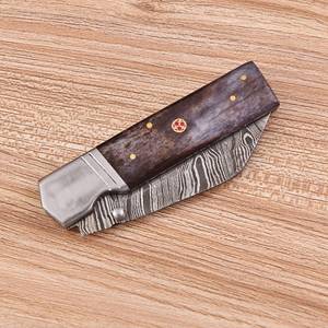 Couteau pliant à pointe clip en acier de Damas, manche en os teinté fait main, système de verrouillage Liner Lock, pour chasse, EDC, extérieur, personnalisé, vente en gros - Fournitures UA - Product Image 4