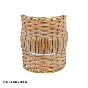 กำไลข้อมือทำมือจากหวายธรรมชาติ Ravyntra: กำไลเส้นใยออร์แกนิกทออย่างยั่งยืน พร้อมดีไซน์งานฝีมือร่วมสมัย - Product Image 2