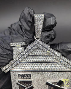 Colgante Personalizado con Incrustaciones de Piedras Moissanite con Apariencia de Diamante, Joyería Hip Hop - Product Image 5