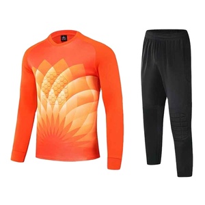 Uniforme de Fútbol Ultra Suave, Ligero, Control de Humedad, Antiarañazos, Lavable, Duradero, Elástico Reforzado, Resistente a Desgarros - Product Image 1