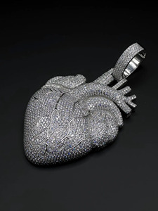Pendentif Cœur Anatomique en Argent Sterling 925 avec Moissanite, Pavé Complet, Bijou Hip Hop de Luxe, Pendentif Cœur Personnalisé - Product Image 3