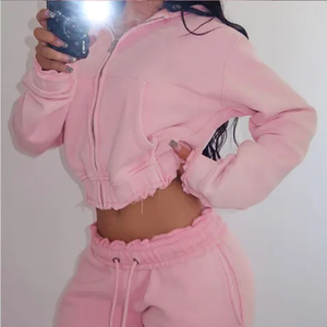 Ensemble de survêtement pour femme en velours noir uni, tricoté et brodé, veste zippée et pantalon évasé, tenue décontractée 2 pièces style streetwear - Product Image 3