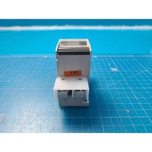 Protector de Circuito Mitsubishi CP30-BA 1A Usado Como Está, Piezas de Equipos Semiconductores Legacy - Product Image 1