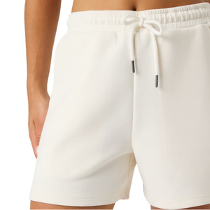 Shorts de survêtement décontractés pour femmes, taille élastique, cordon de serrage long, poches latérales, coupe décontractée, ourlet ouvert, vente en gros personnalisée, fabricant OEM B2B - Product Image 4