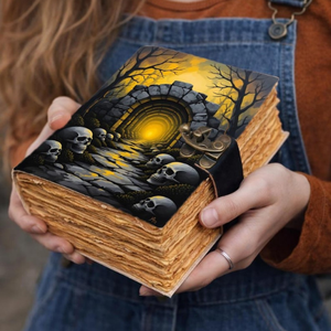 Diario de Cuero con Diseño de Esqueleto Gótico, Cuaderno de Fantasía Oscura, Diario de Halloween de 400 Páginas, Grimorio y Cuaderno de Bocetos de Brujería - Product Image 4