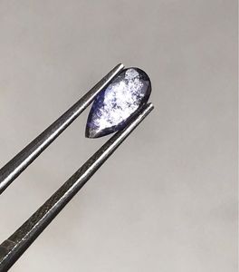 Magnifique pierre naturelle brillante et éclatante en iolite et pierre de soleil, taille poire. - Product Image 3