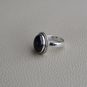 Bague de mariage classique en argent sterling 925 faite à la main avec pierre précieuse onyx noir, bijoux fins pour fiançailles et anniversaire - Product Image 3