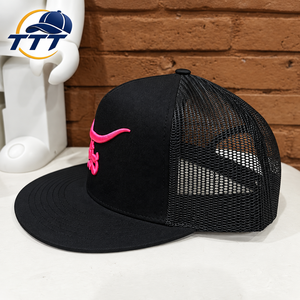 Gorra Trucker Negra de 5 Paneles Personalizada con Logotipo Bordado en 3D, Gorra Snapback, Fabricante de Gorras Vietnam, OEM ODM, Fábrica de Gorras Snapback en Vietnam - Product Image 2
