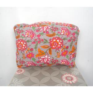 Tassel Pattern 100% Cotton Zipper Closure Eco-Friendly Lightweight Multi-Function Handled Makeup Bag & <b>Travel</b> <b>Organizer</b> - Product Image 5