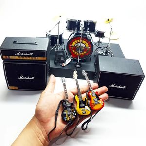 Guitarra y Batería en Miniatura de la Famosa Banda GnR |   Caja Exclusiva Gratuita para Figuras de Acción - Product Image 2
