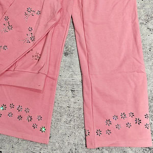 Conjunto de chándal de dos piezas con pedrería para mujer, sudadera con capucha extragrande con cremallera y pantalones de pierna ancha, ropa casual de calle al por mayor - Product Image 3